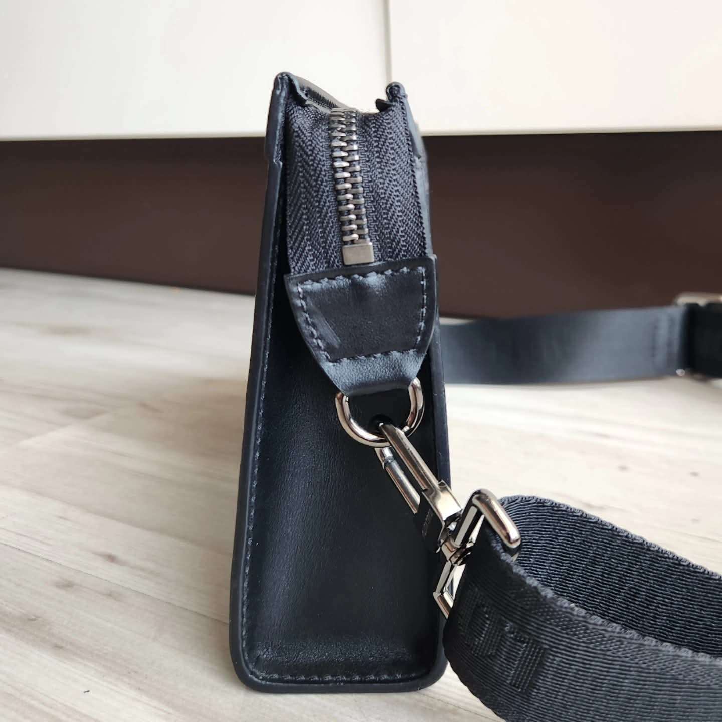 Louis Vuitton Gaston
