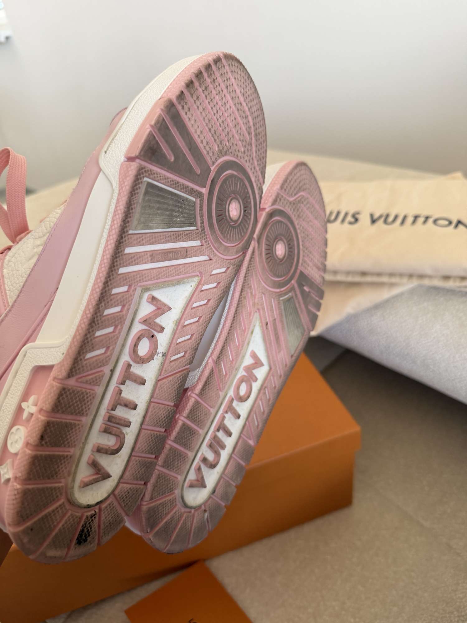 Louis Vuitton tenisky