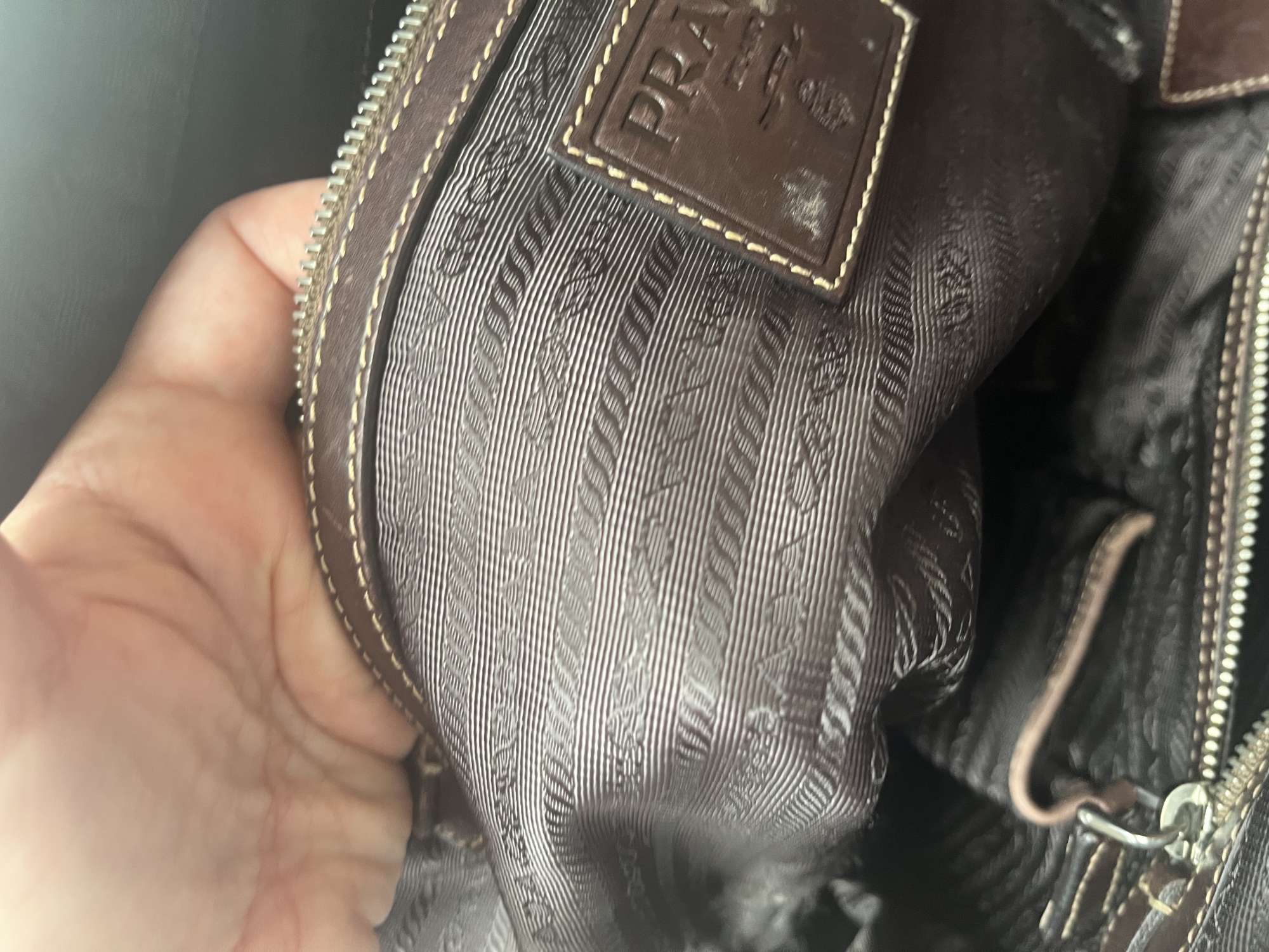 Prada kabelka
