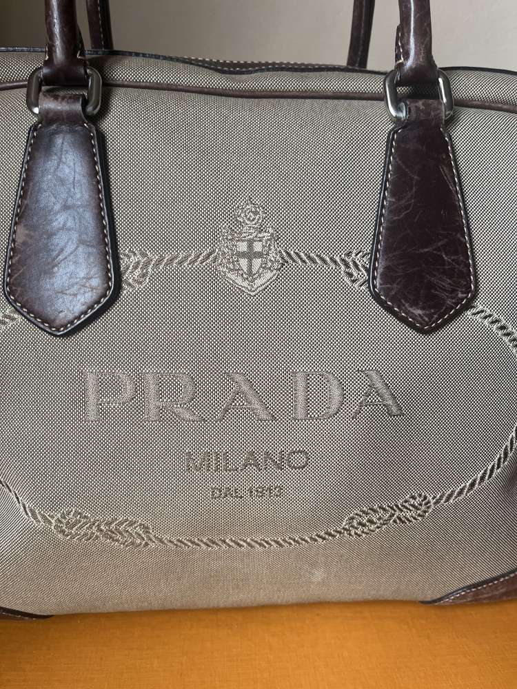Prada kabelka