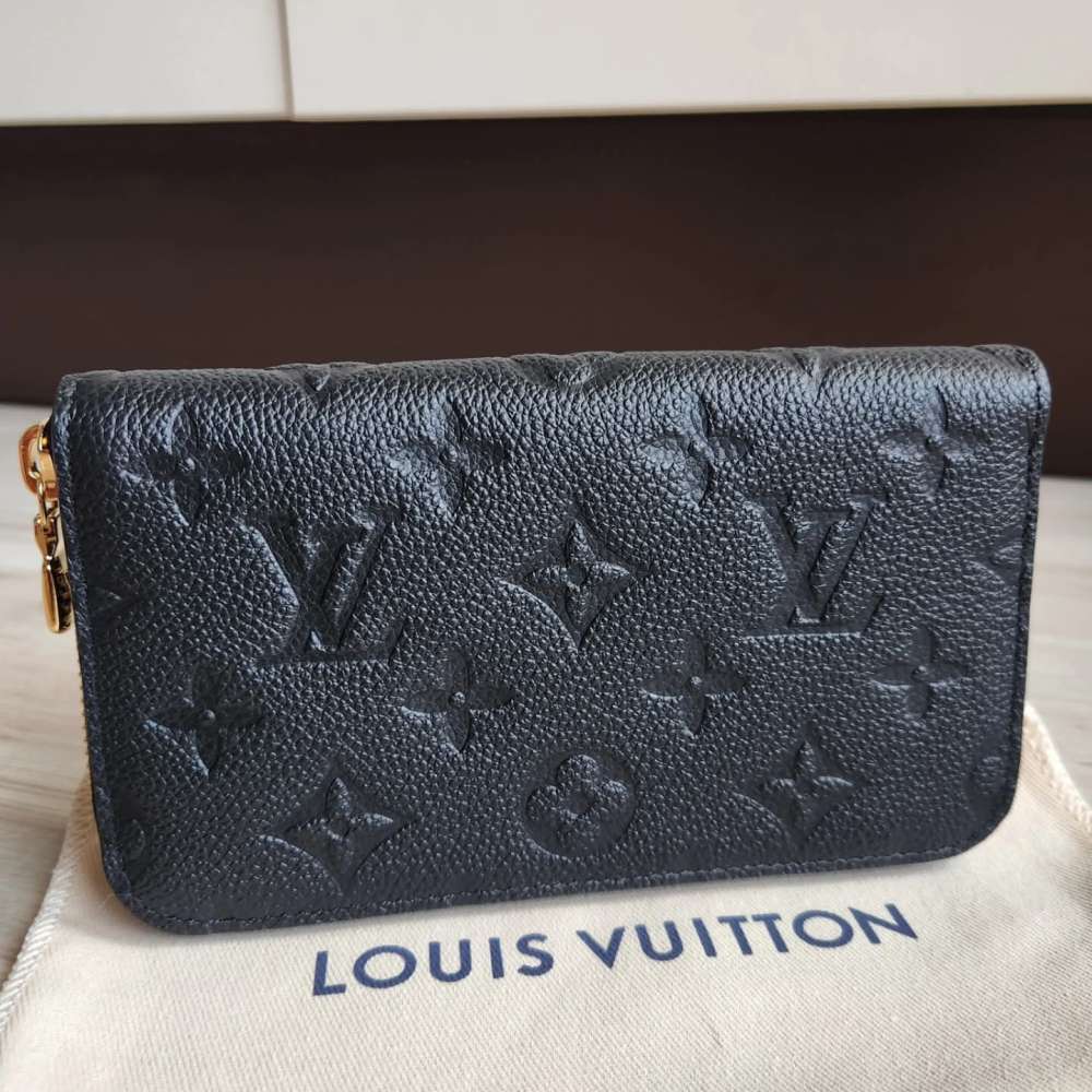Louis Vuitton Penezenka Margot