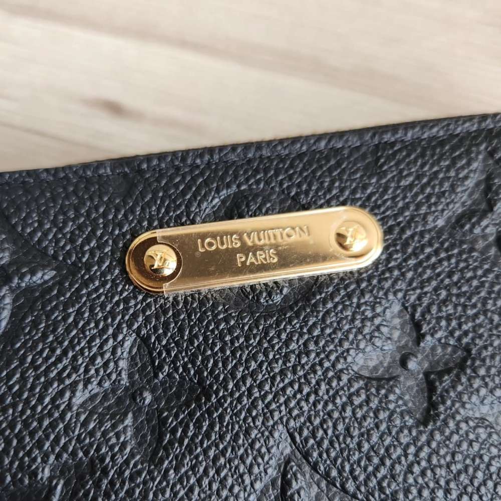 Louis Vuitton Penezenka Margot