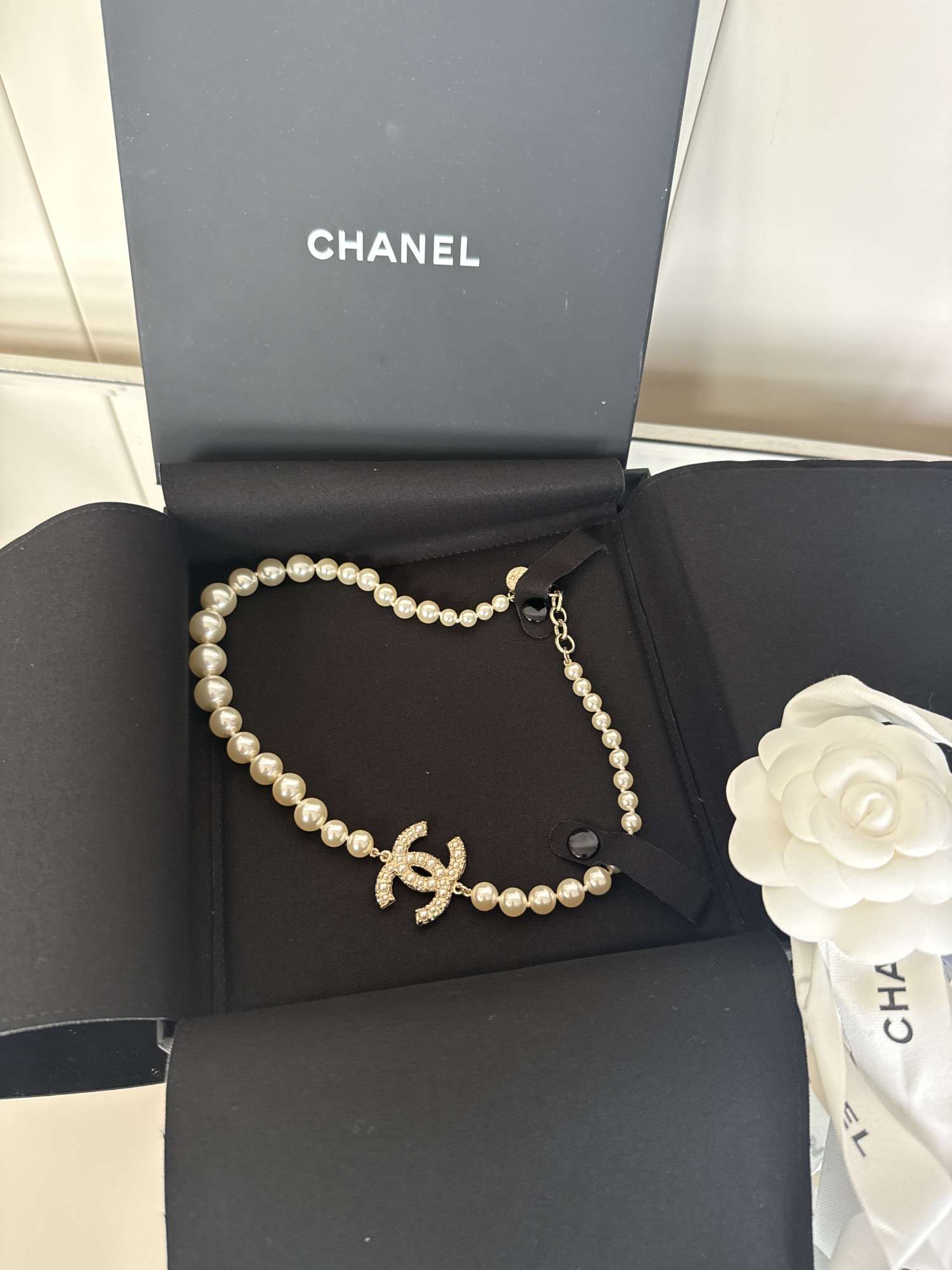 Chanel perly nahrdelnik
