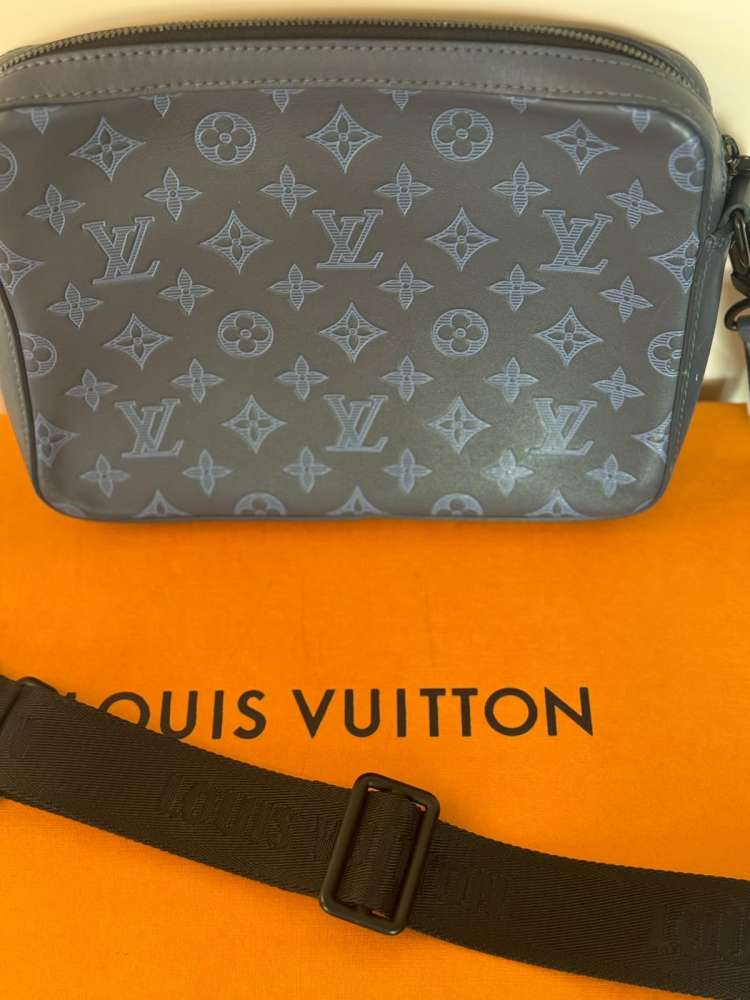 Louis Vuitton crossbody