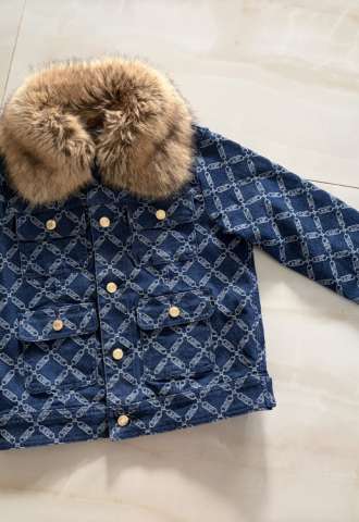 https://www.vipluxury.sk/Riflova bunda Michael Kors XS/S