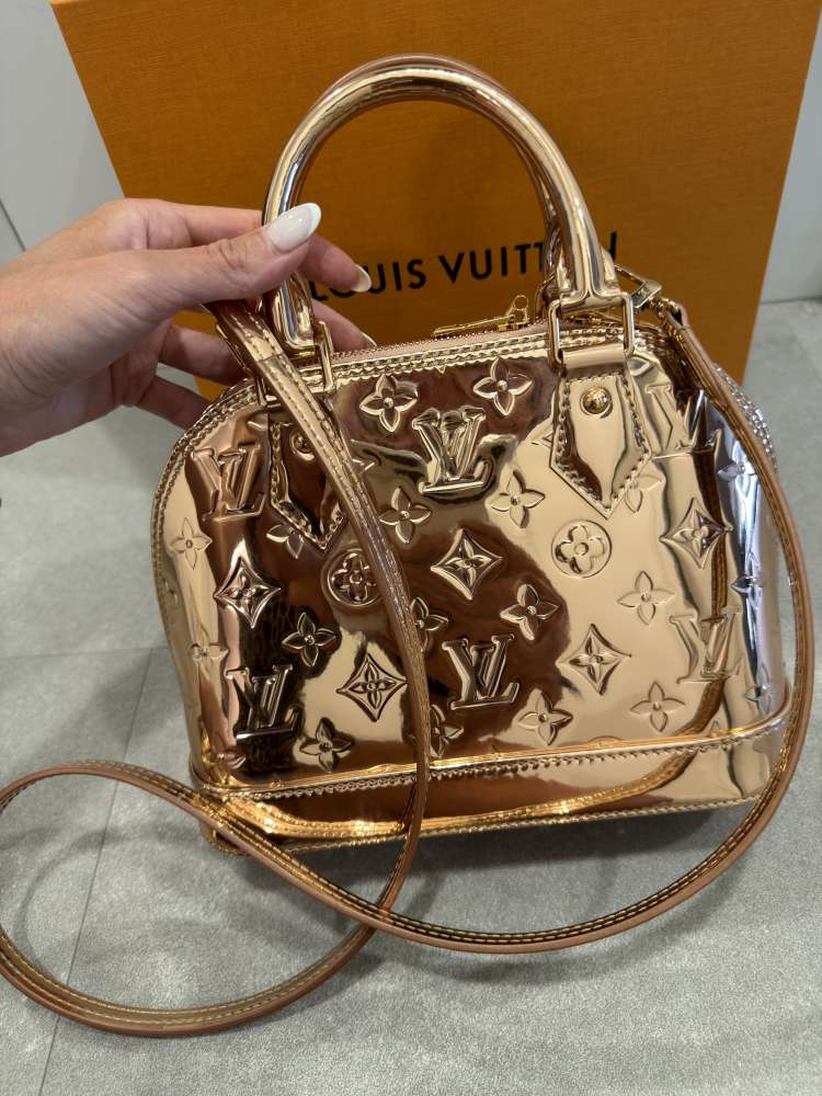 Nová limitka LV SKI kabelka Rose gold