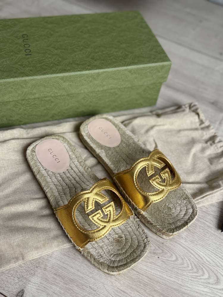 Šľapky Gucci