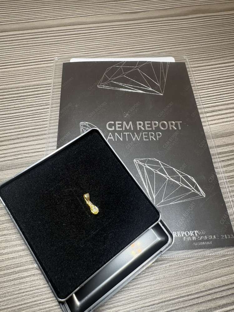 Prívesok zo 14K zlata s prírodnými diamantmi – certifikát