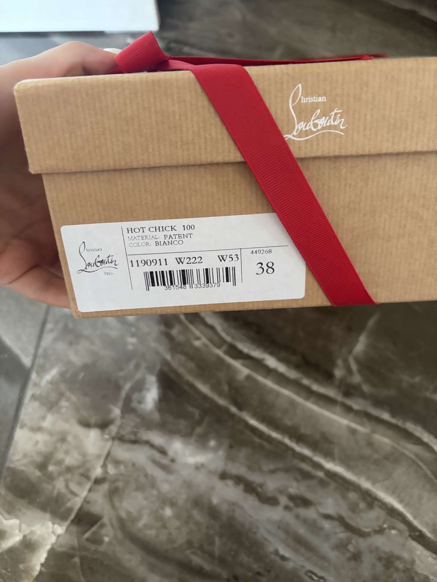 Christian Louboutin Hot Chick 100