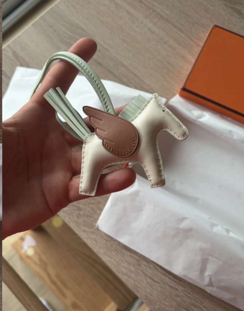 Hermes konik Rodeo