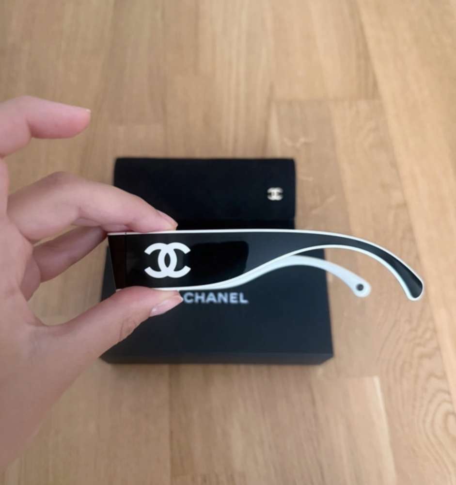 Chanel okuliare