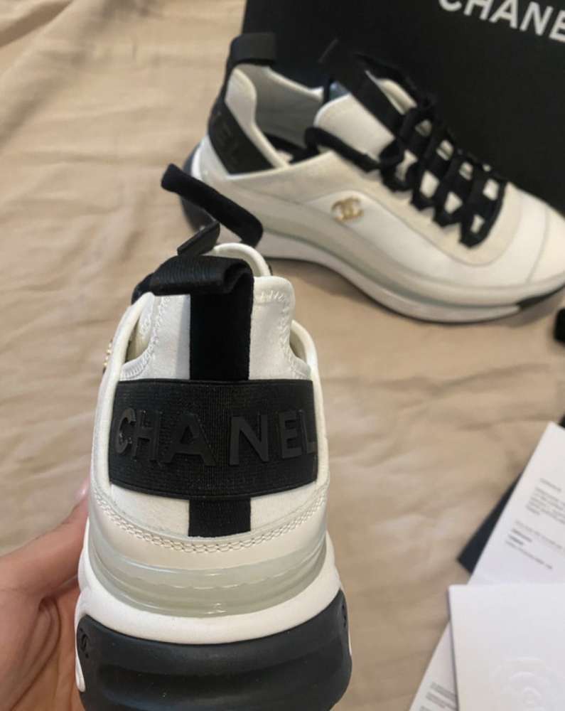 Chanel tenisky