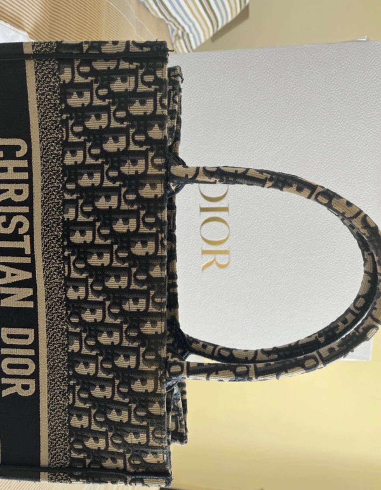 Dior médium tote bag