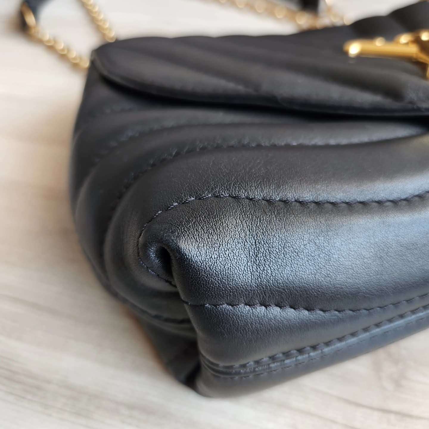 Louis Vuitton New Wave MM
