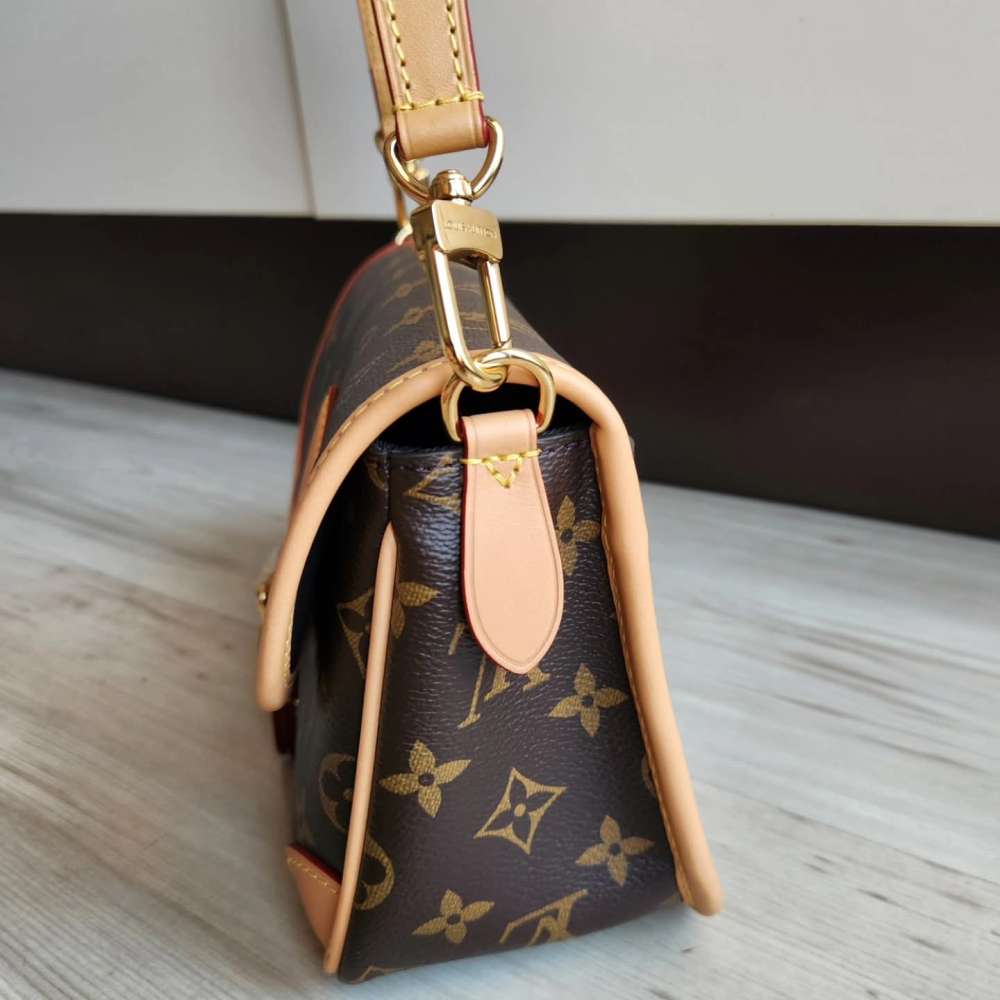 Louis Vuitton Diane
