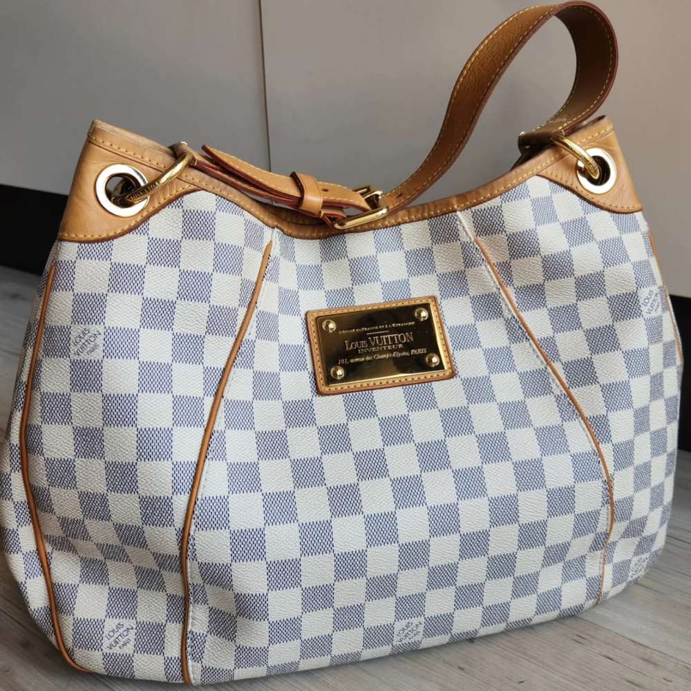 Louis Vuitton Galliera PM