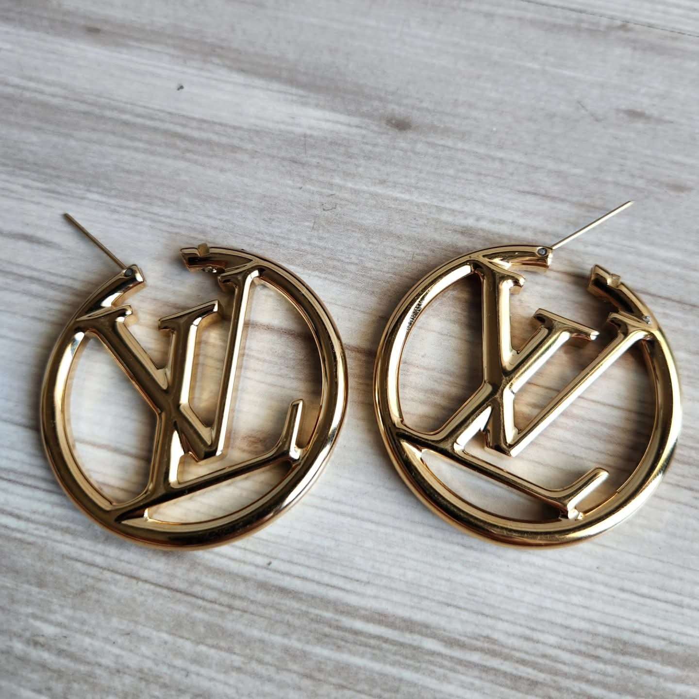 Louis Vuitton Nausnice