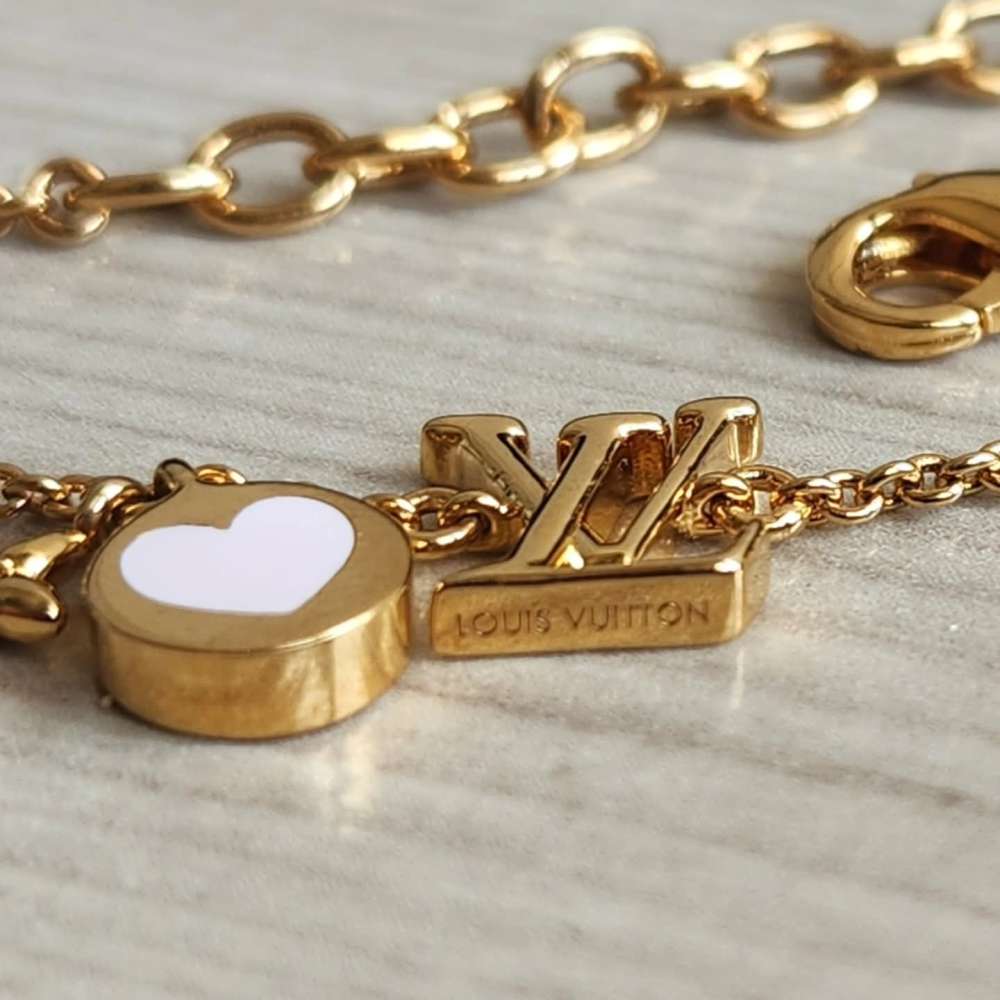 Louis Vuitton Naramek