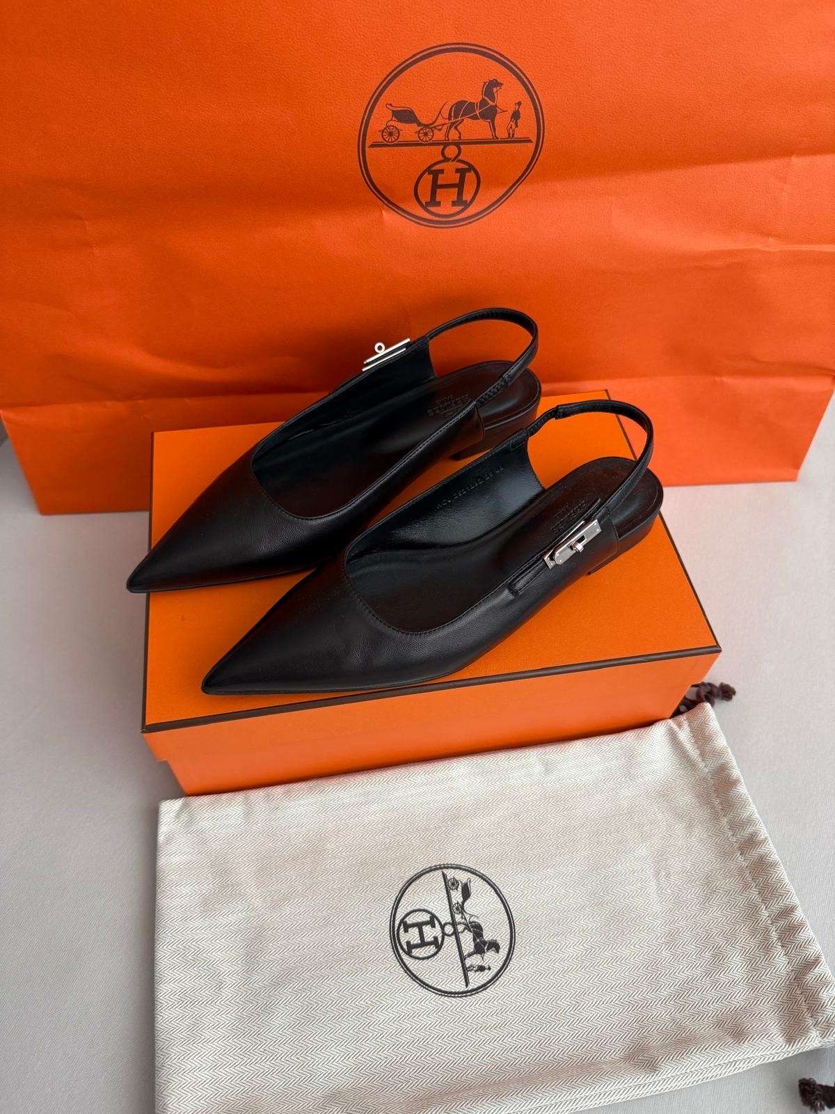 Hermes Slingback lovely