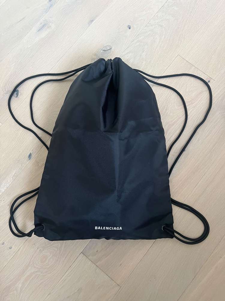 Balenciaga vrecko