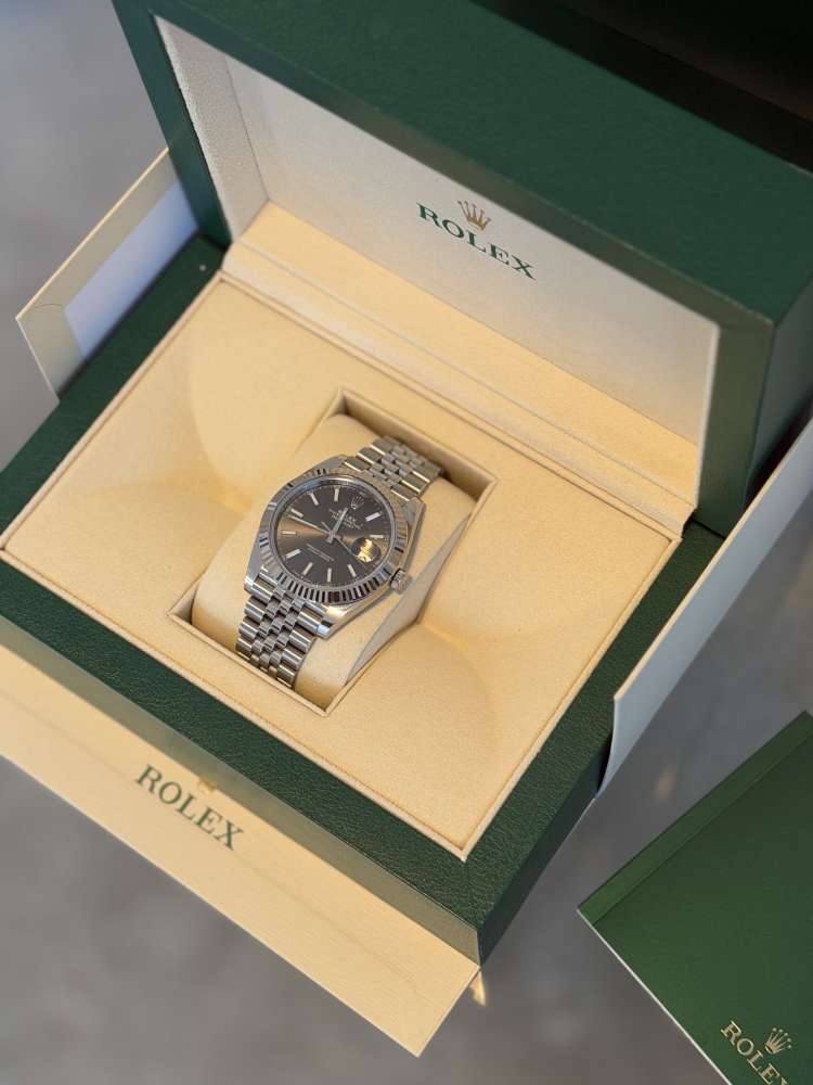 Rolex Oyster Perpetual Datejust 41