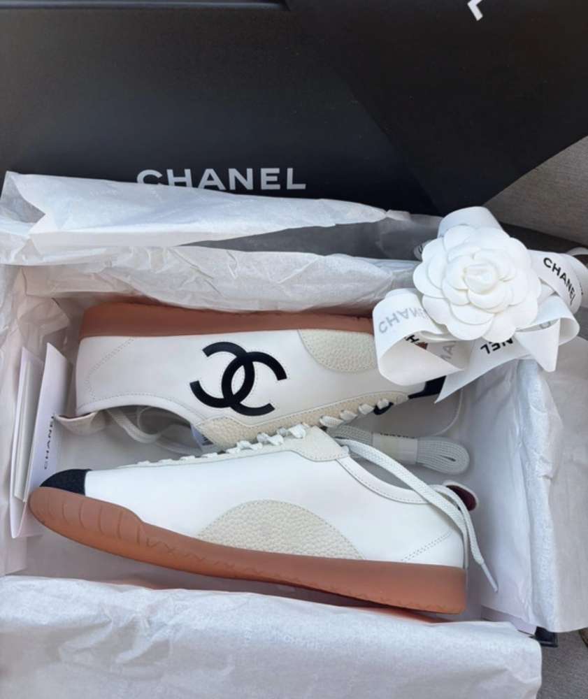 Chanel tenisky