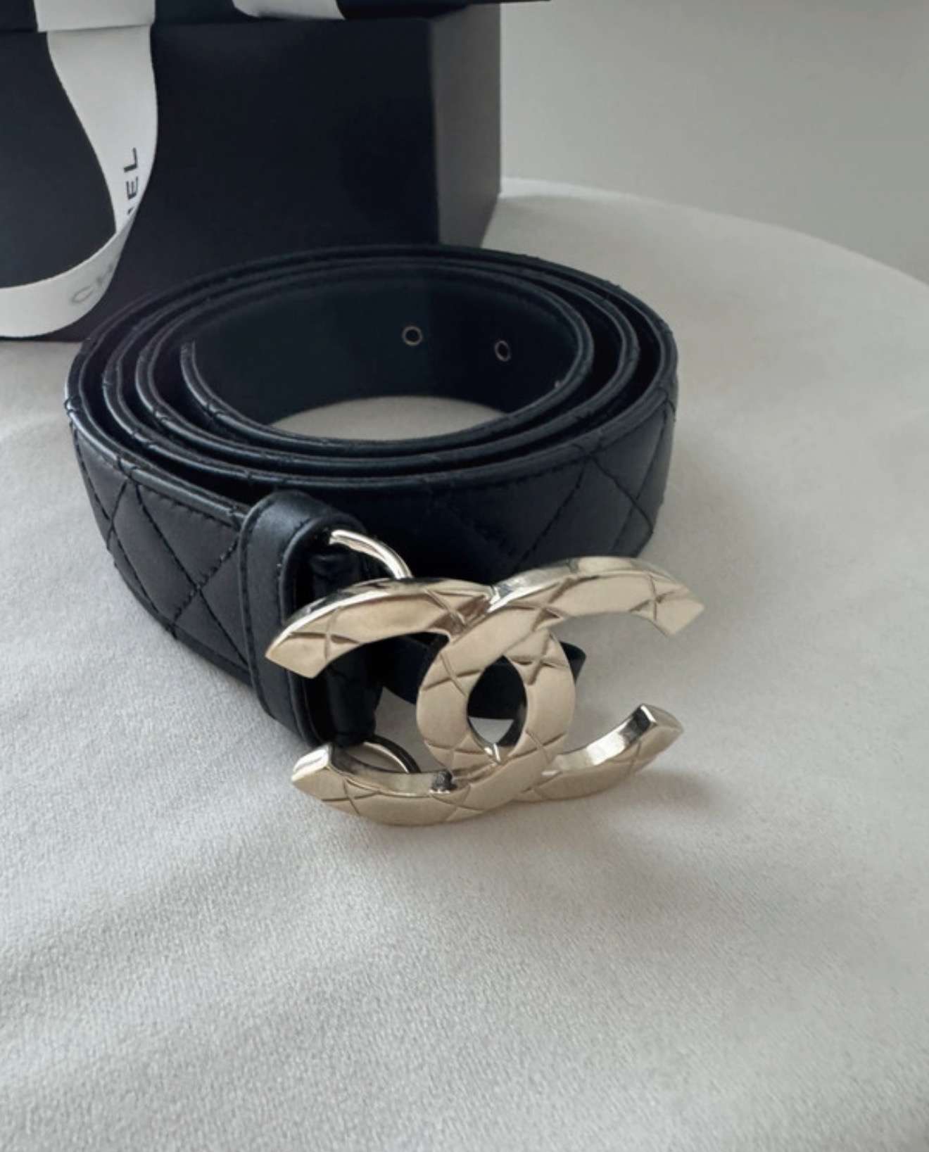 Chanel opasok