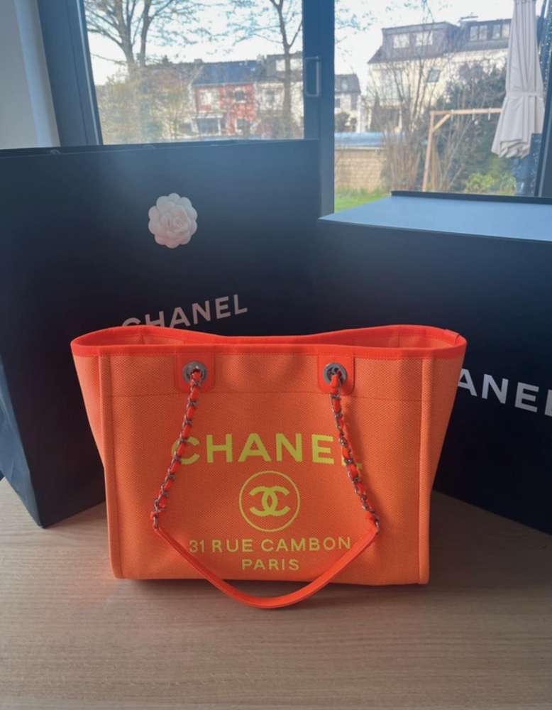 Chanel deauville