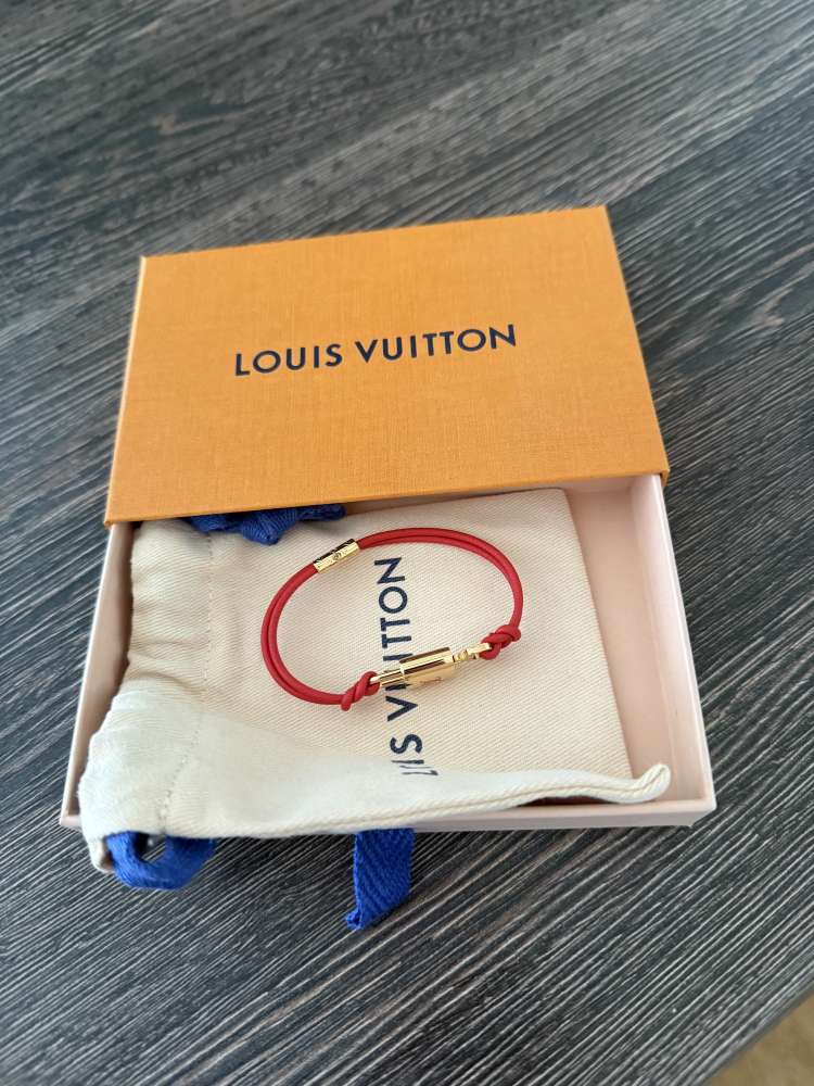 Naramek Louis Vuitton
