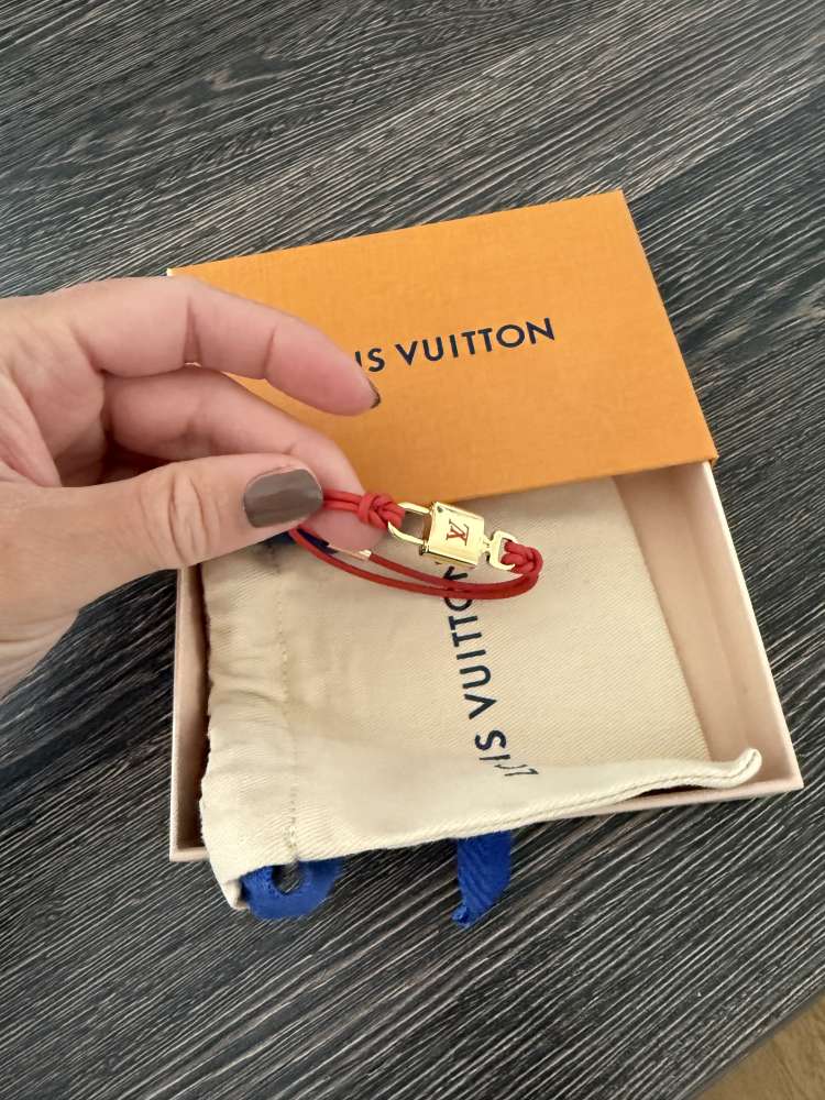 Naramek Louis Vuitton