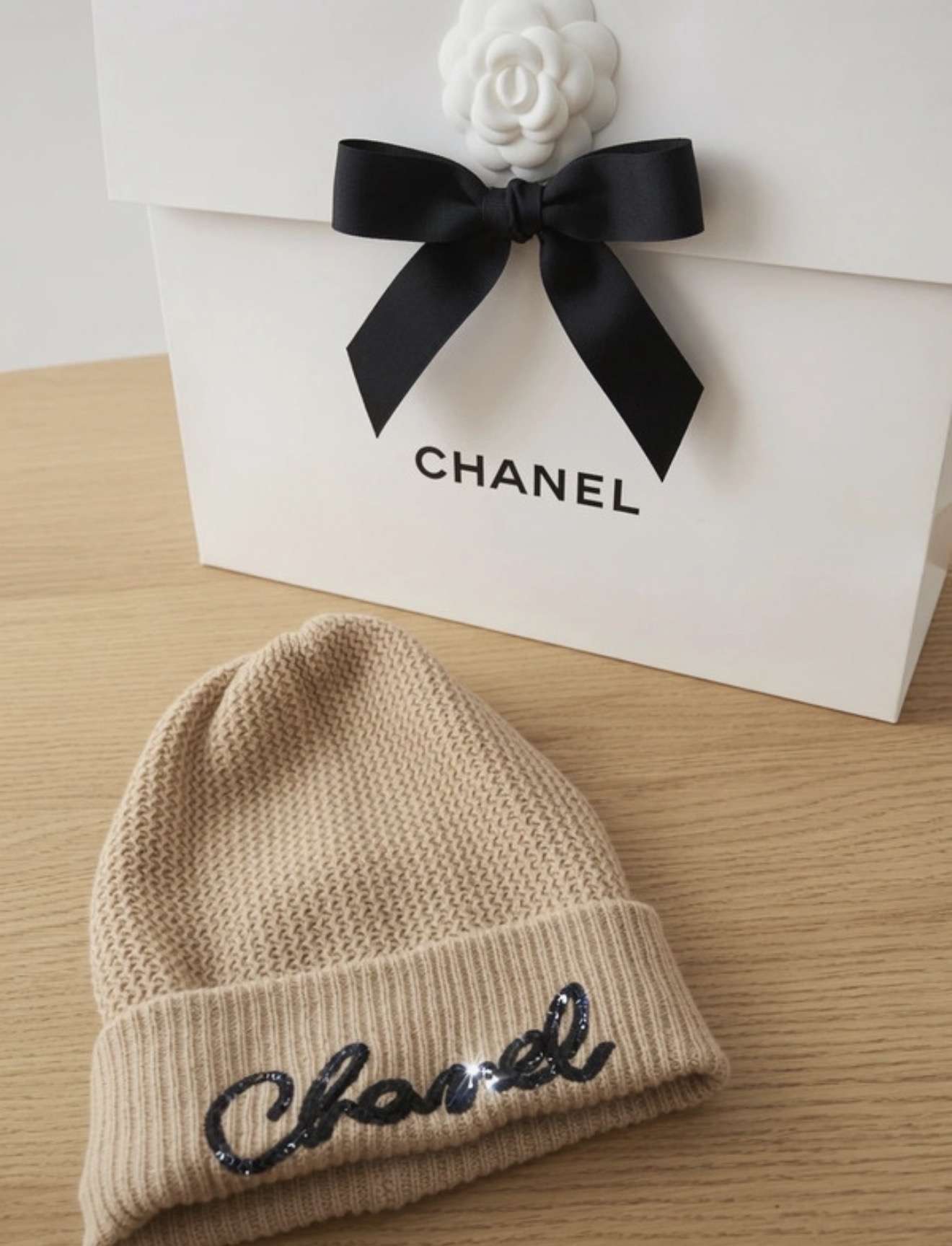 Chanel čiapka