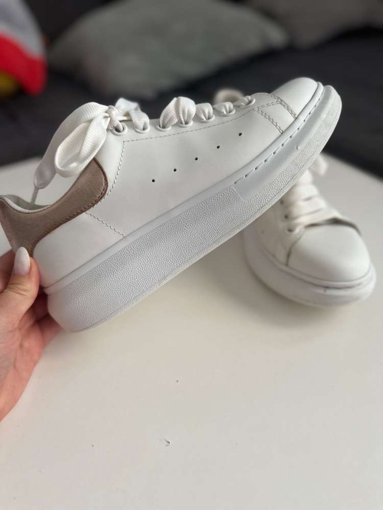 Tenisky Alexander McQueen 39