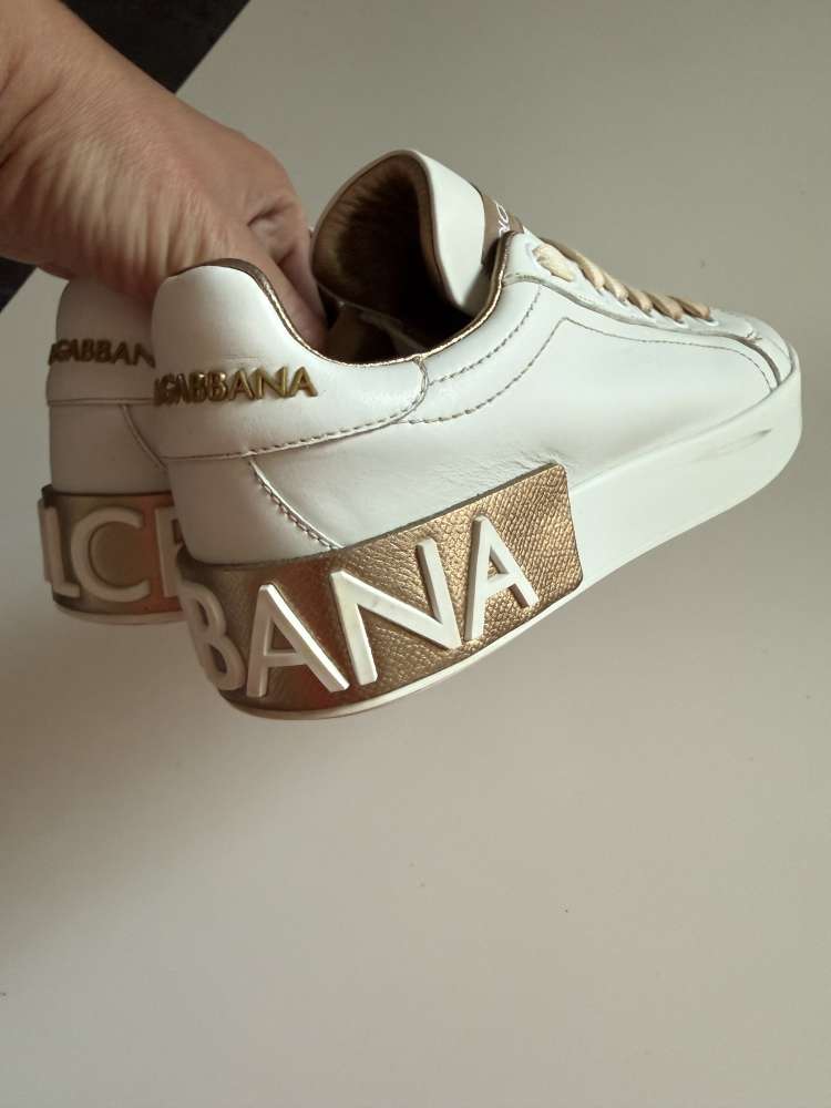 Dolce Gabbana tenisky 35