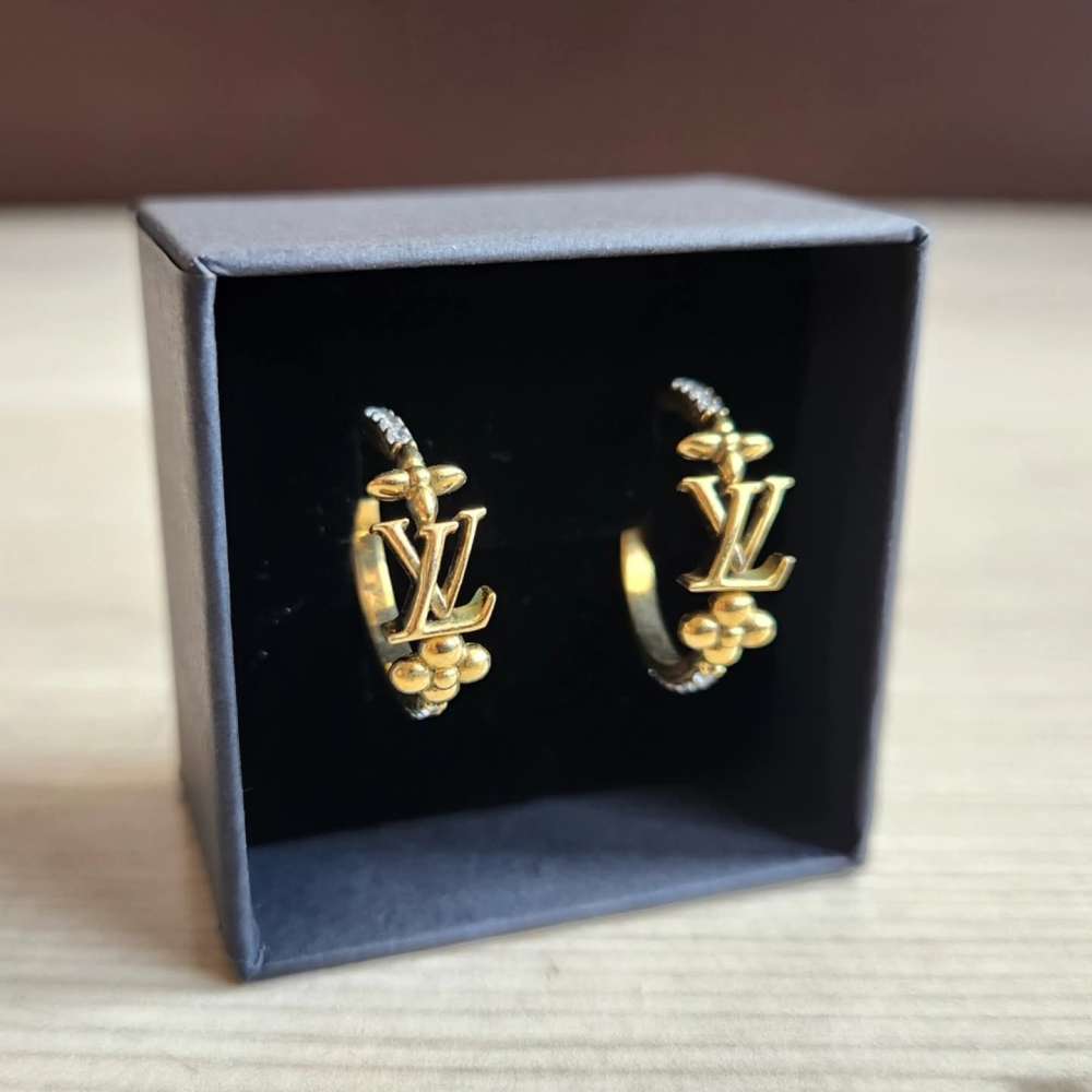 Louis Vuitton Nausnice
