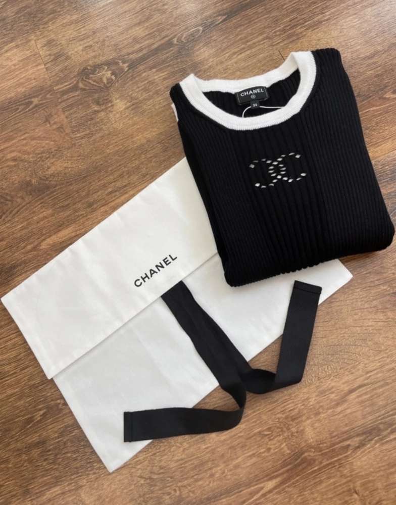 Chanel svetrik/tricko