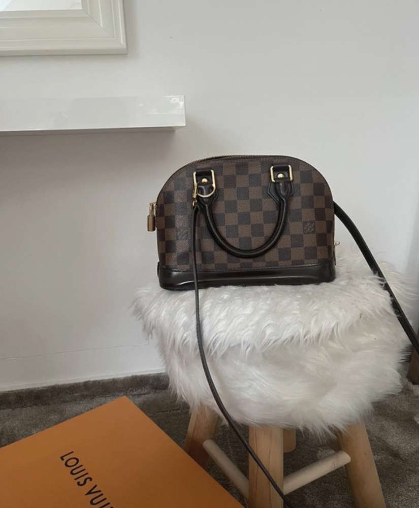 Louis Vuitton Alma BB