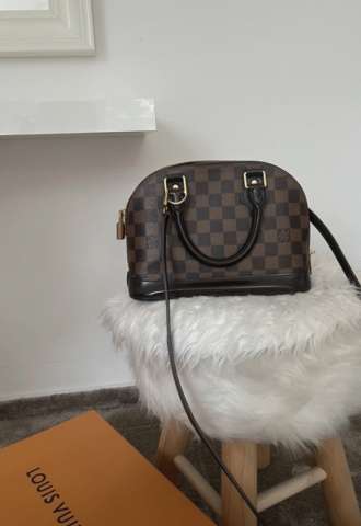 https://www.vipluxury.sk/Louis Vuitton Alma BB