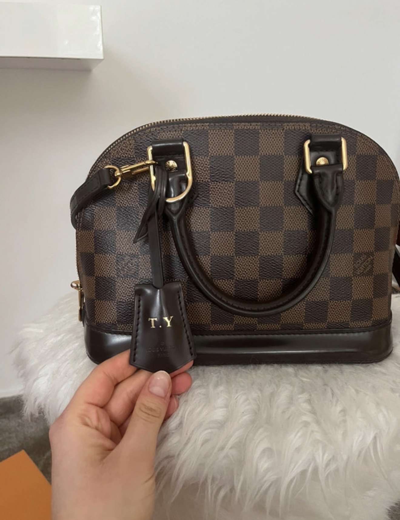 Louis Vuitton Alma BB