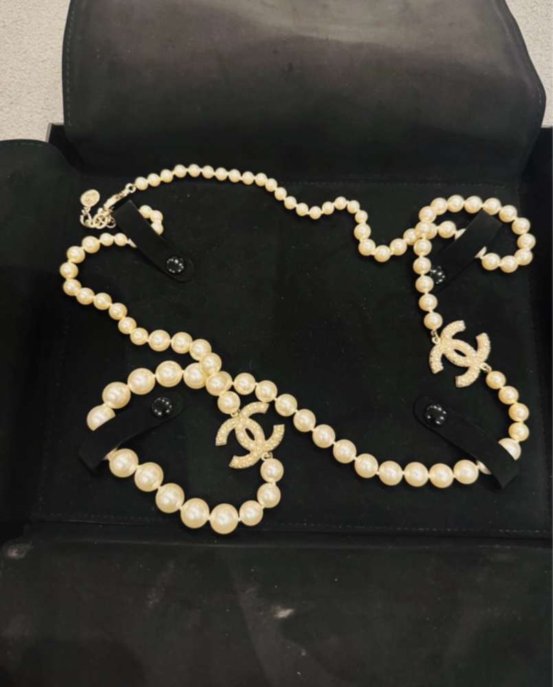 Chanel perly