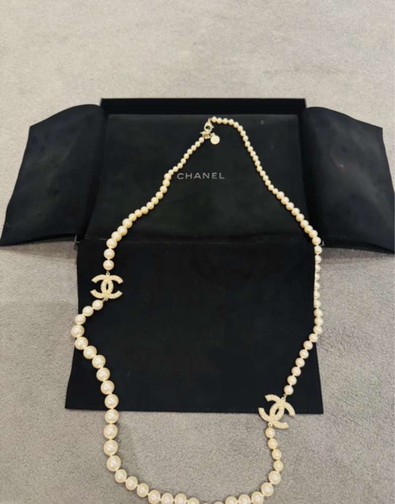 Chanel perly