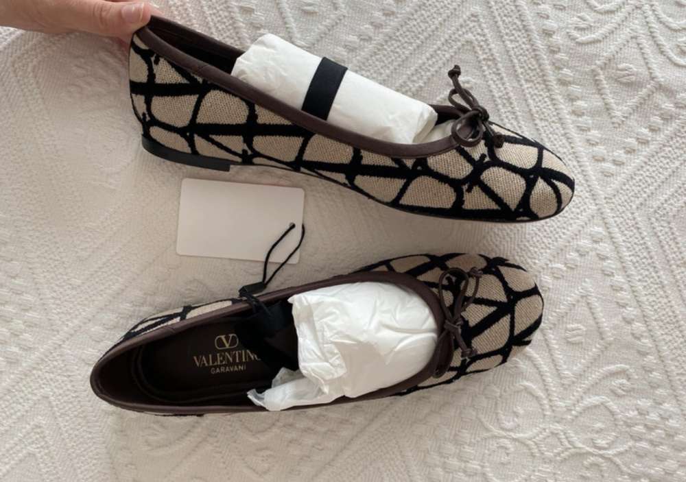 VALENTINO espadrille