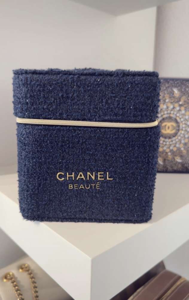 Chanel beaute taška