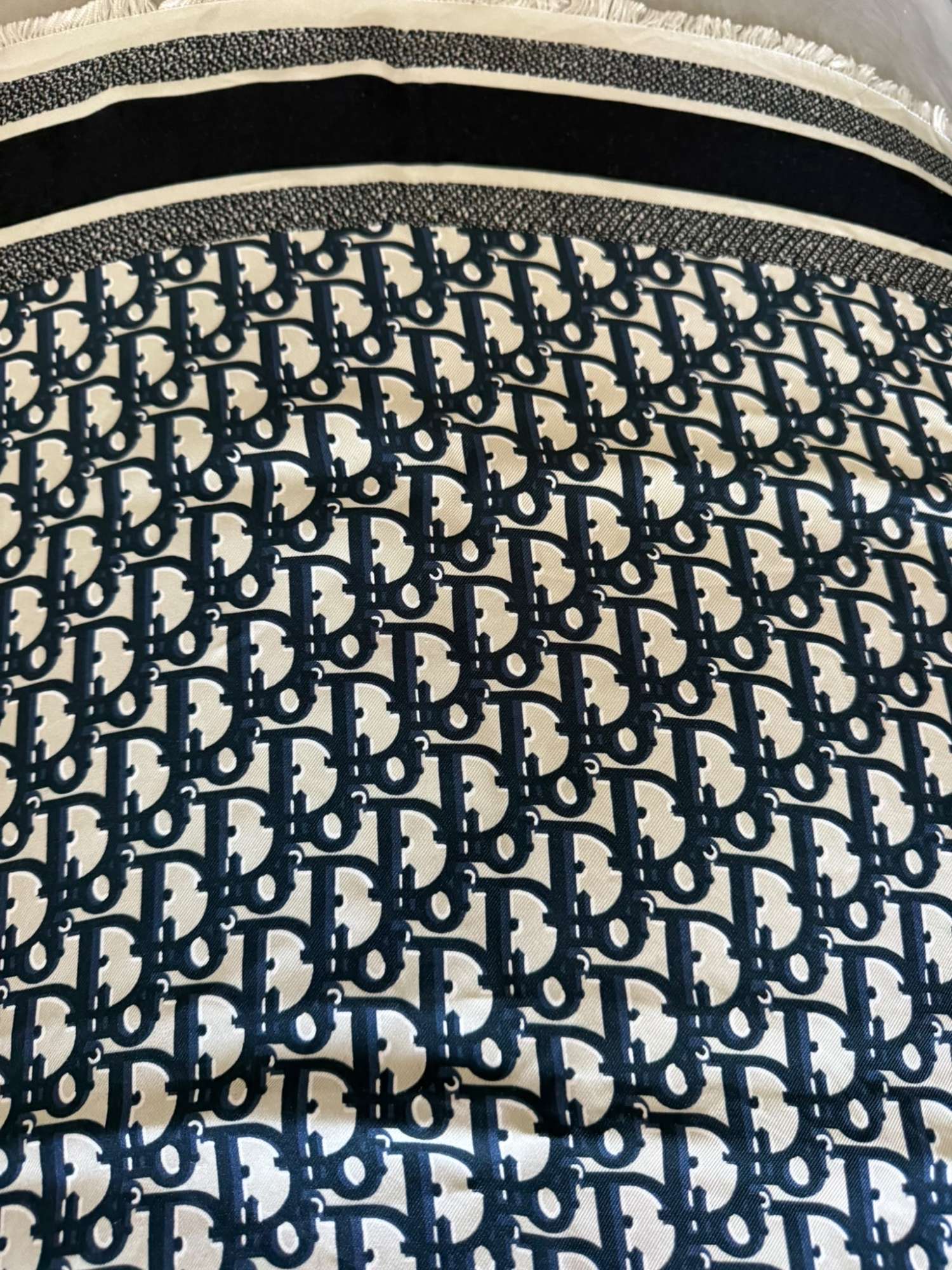 Dior šatka 70x70