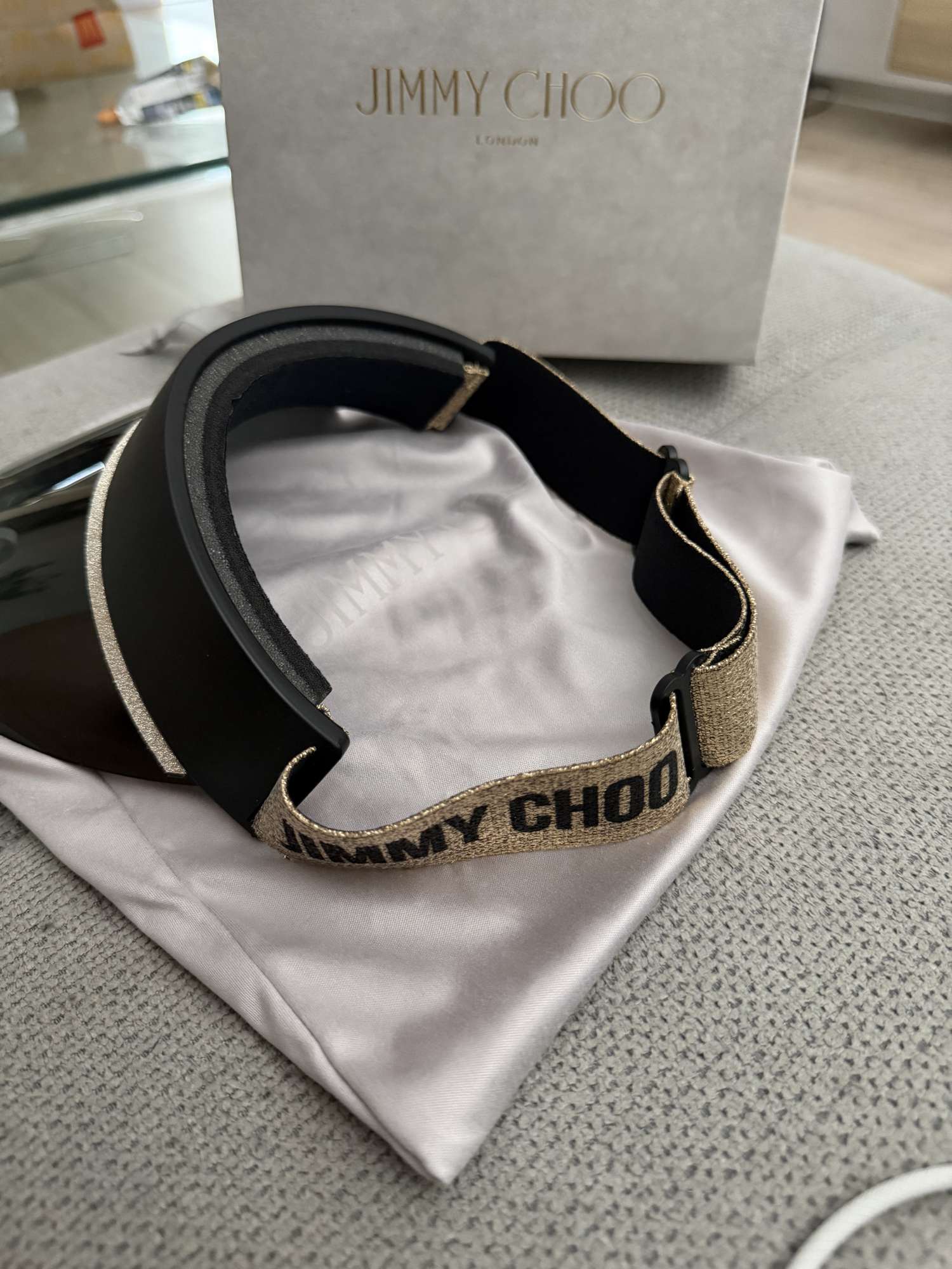 Šilt Jimmy Choo
