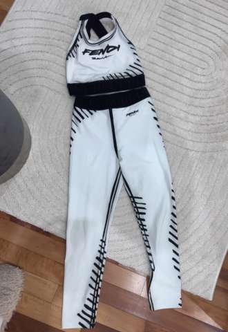 https://www.vipluxury.sk/Fendi set