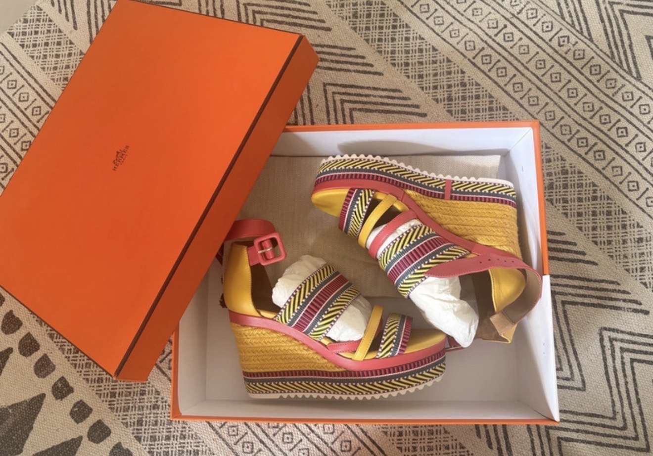 Hermes sandalky