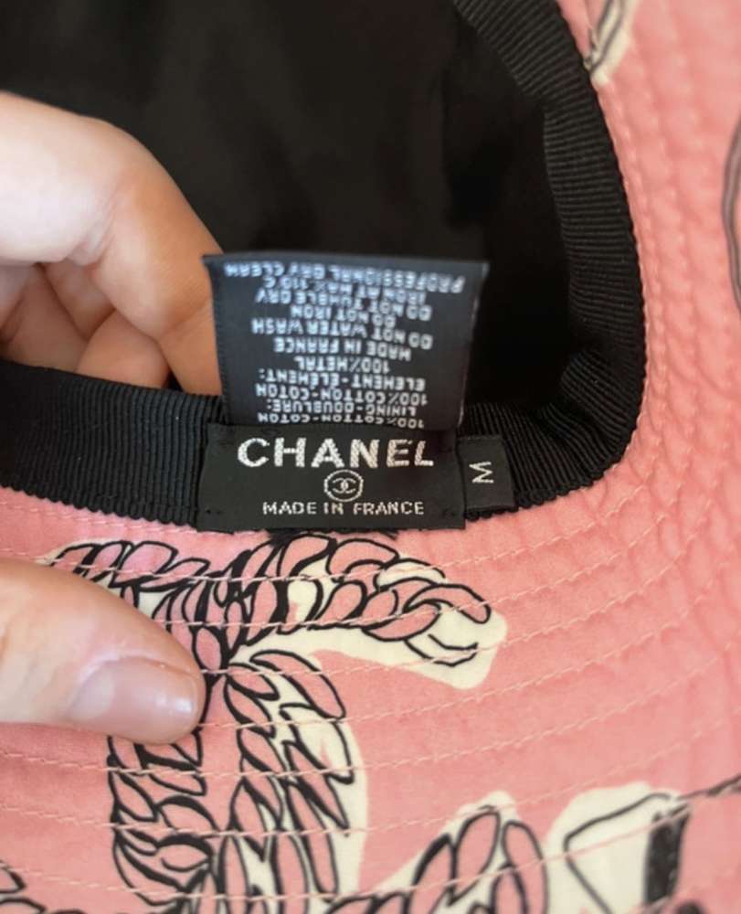Chanel klobúk