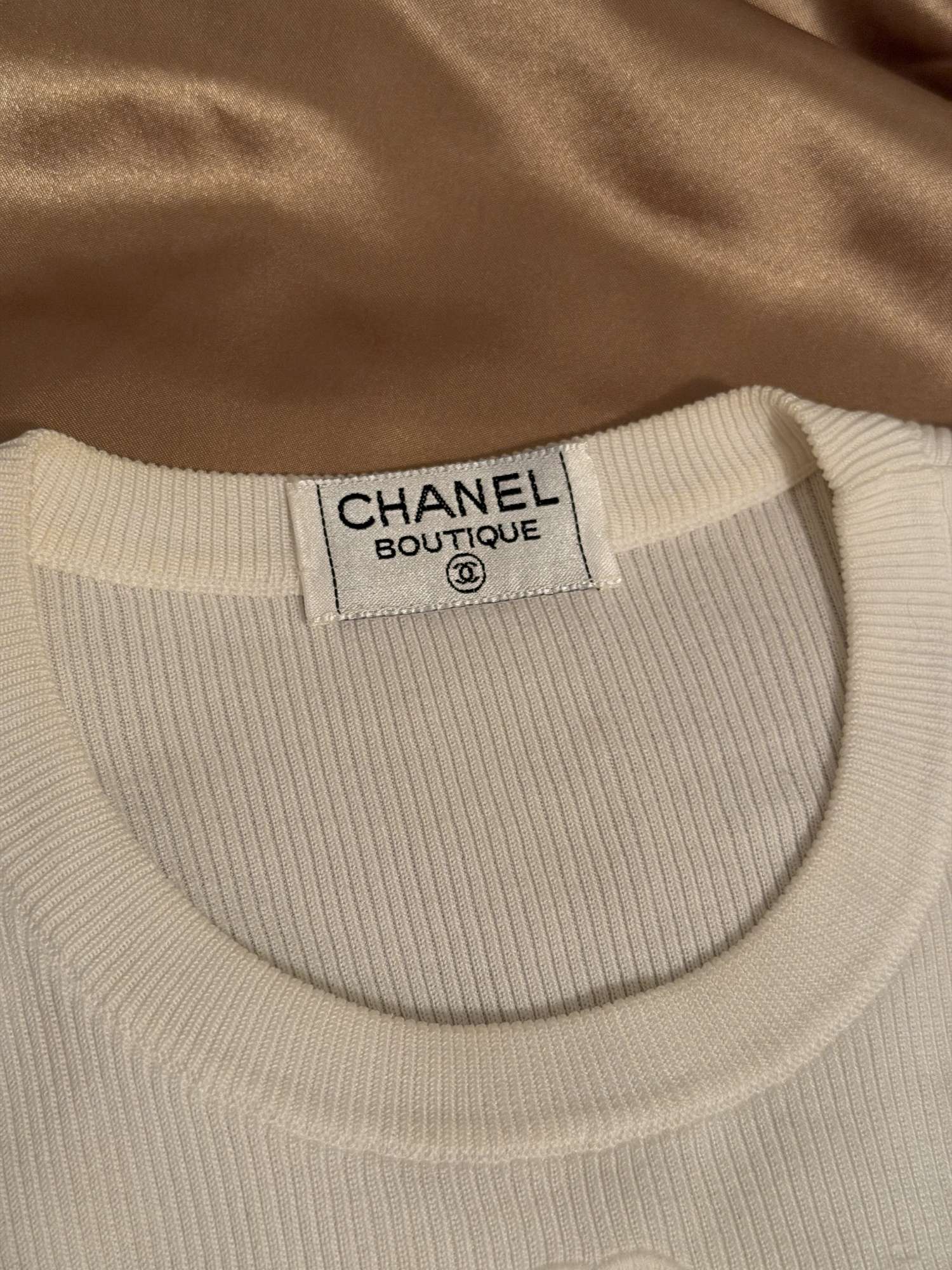Chanel crop top