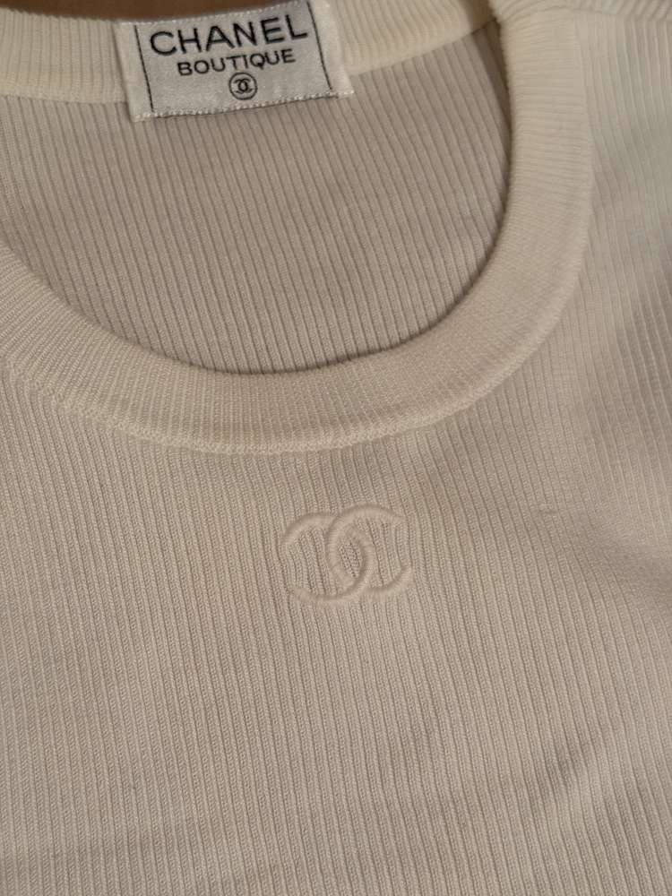 Chanel crop top