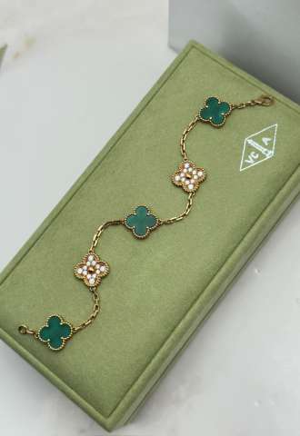 https://www.vipluxury.sk/Van Cleef & Arpels
